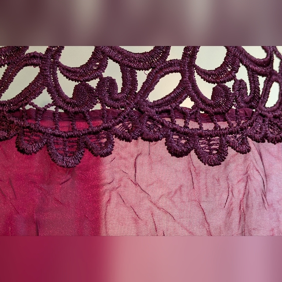 Burgundy Curtain With Gorgeous Lace Details. 2 Panels 83x50 each. - Picture 5 of 9